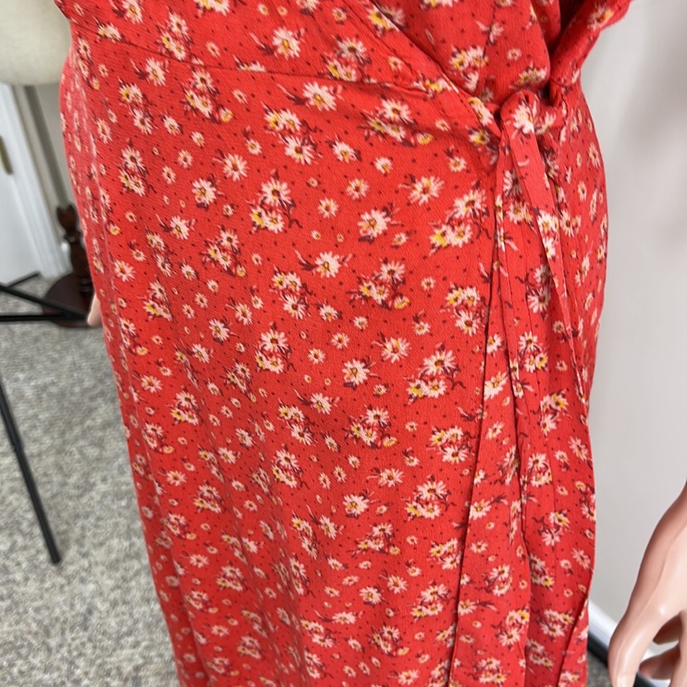 Universal Thread Mini Ditzy Floral Asymmetrical H… - image 8